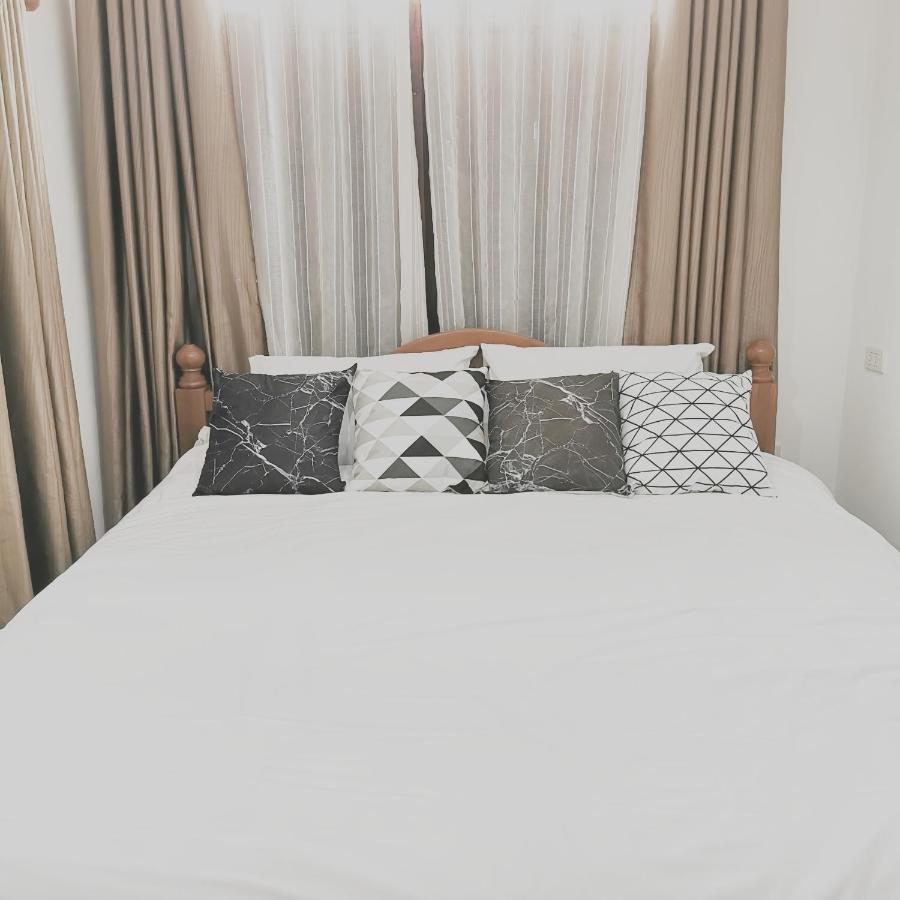 Stay Here Hostel Chiang Mai Dış mekan fotoğraf